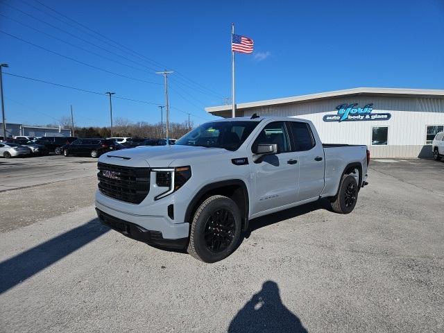 new 2025 GMC Sierra 1500 car, priced at $44,959