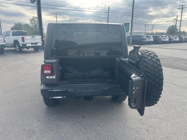 used 2021 Jeep Wrangler car, priced at $25,284