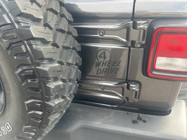 used 2021 Jeep Wrangler car, priced at $25,284
