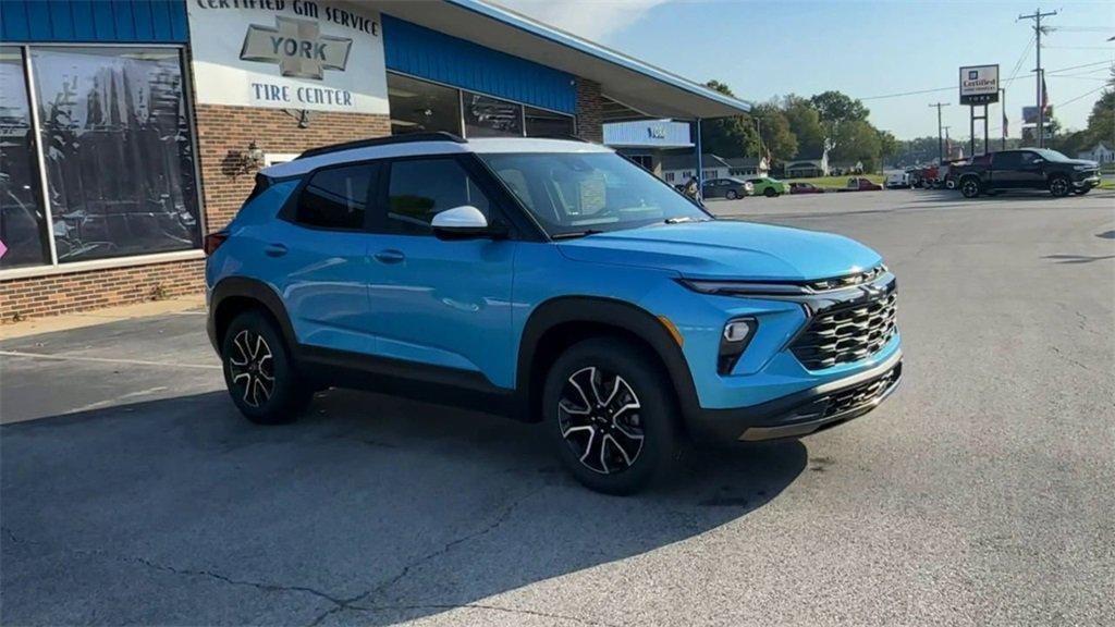 new 2025 Chevrolet TrailBlazer car, priced at $33,160