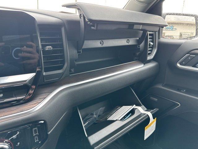 new 2025 GMC Sierra 1500 car, priced at $57,920