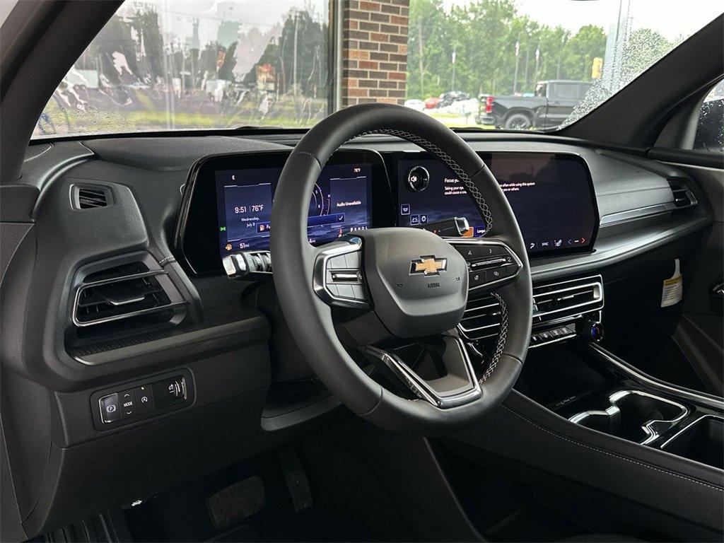 new 2025 Chevrolet Traverse car, priced at $42,235