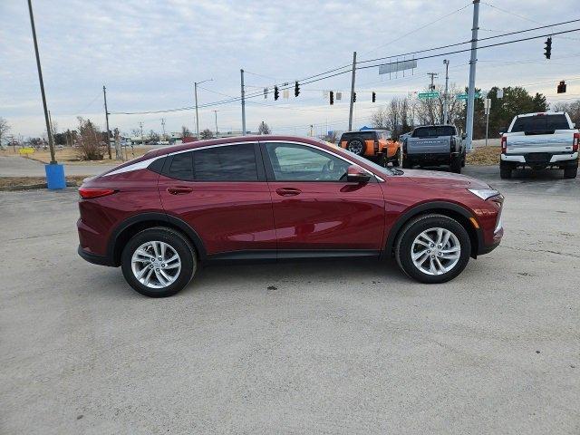 new 2025 Buick Envista car, priced at $25,290