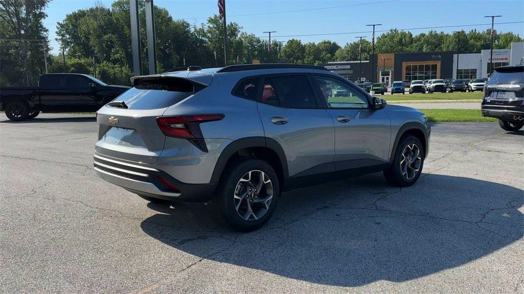 new 2025 Chevrolet Trax car, priced at $25,485