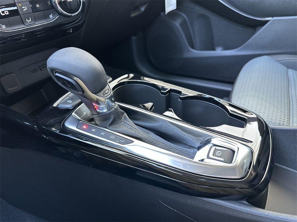 new 2025 Chevrolet Trax car, priced at $25,485