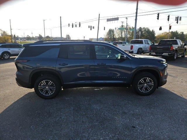 new 2024 Chevrolet Traverse car, priced at $41,356