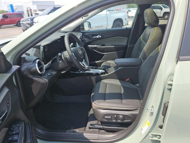 new 2025 Chevrolet Trax car, priced at $27,585