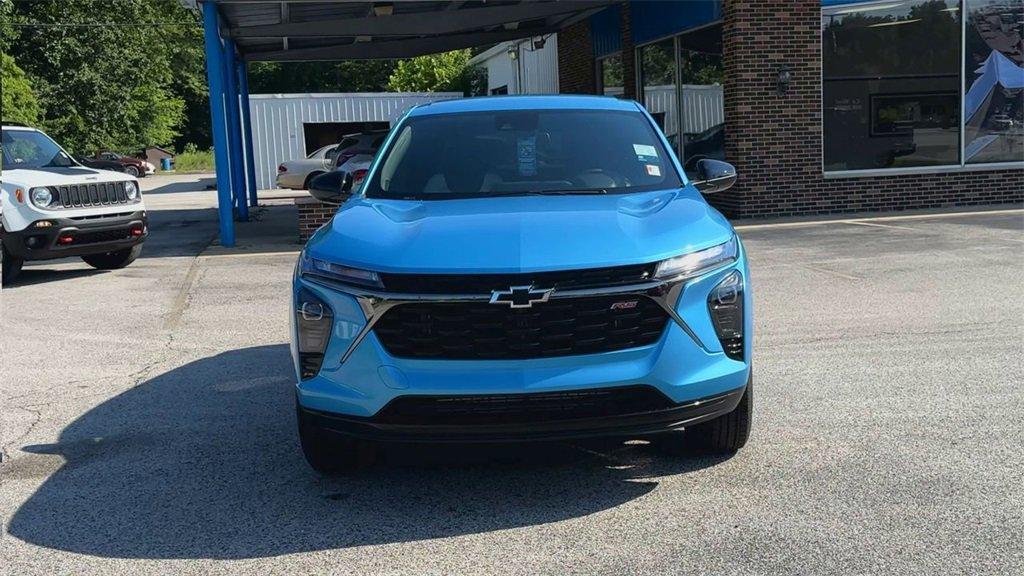 new 2025 Chevrolet Trax car, priced at $24,685