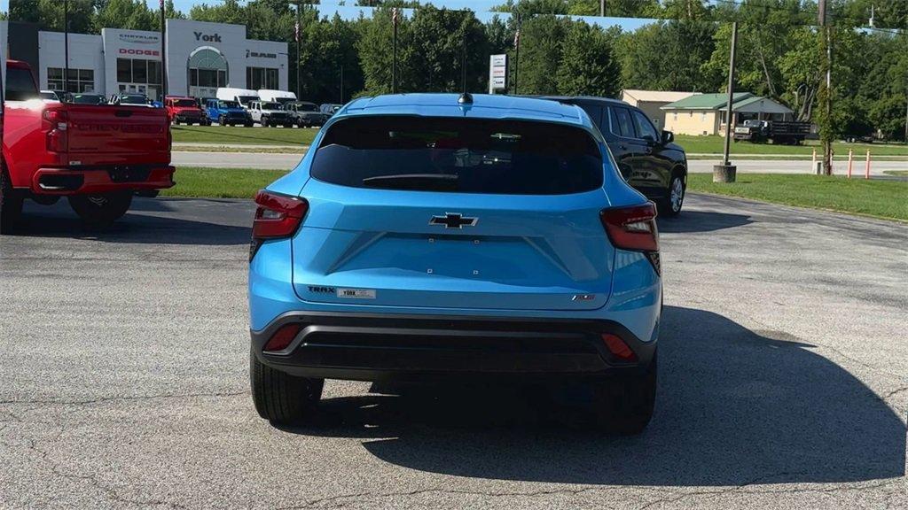 new 2025 Chevrolet Trax car, priced at $24,685