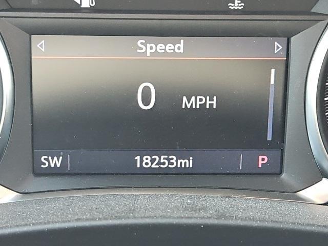 used 2022 Chevrolet Equinox car, priced at $27,995