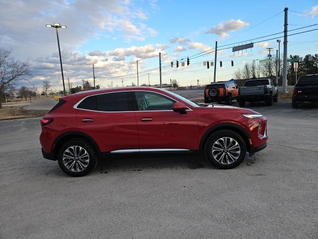 new 2025 Buick Envision car, priced at $35,519