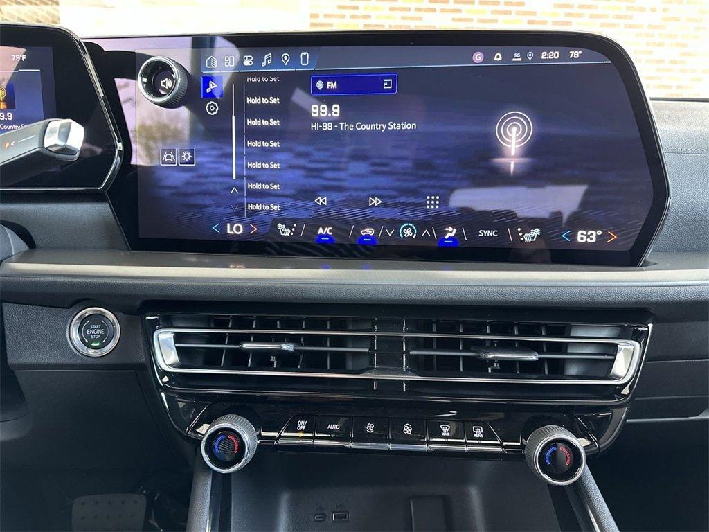 new 2026 Chevrolet Traverse car, priced at $43,920