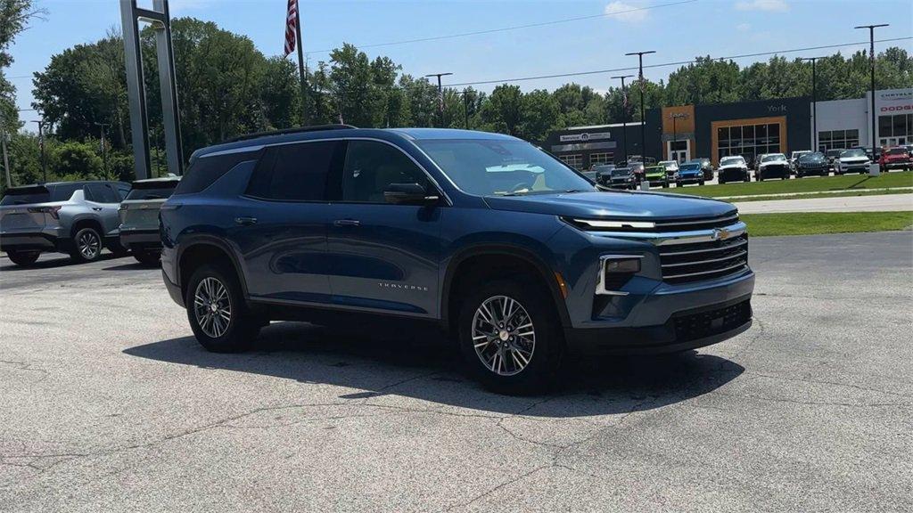 new 2026 Chevrolet Traverse car, priced at $43,920
