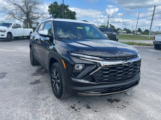 new 2025 Chevrolet TrailBlazer car, priced at $32,995