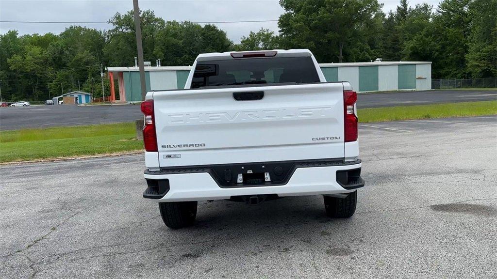 new 2025 Chevrolet Silverado 1500 car, priced at $43,569