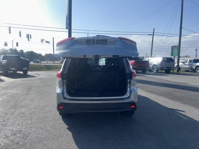 used 2018 Toyota Highlander car, priced at $21,995