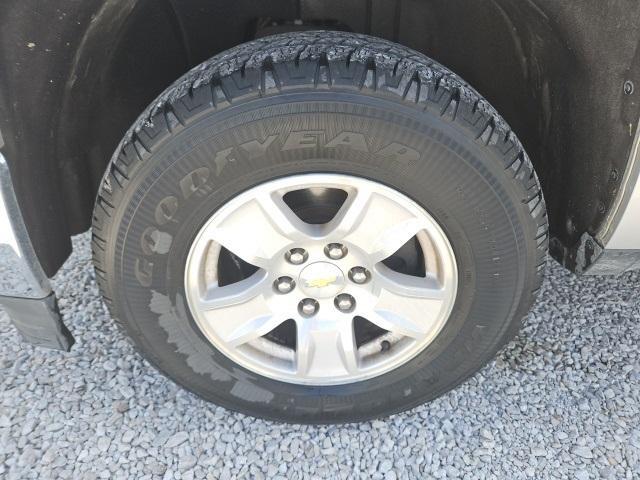 used 2015 Chevrolet Silverado 1500 car, priced at $17,995
