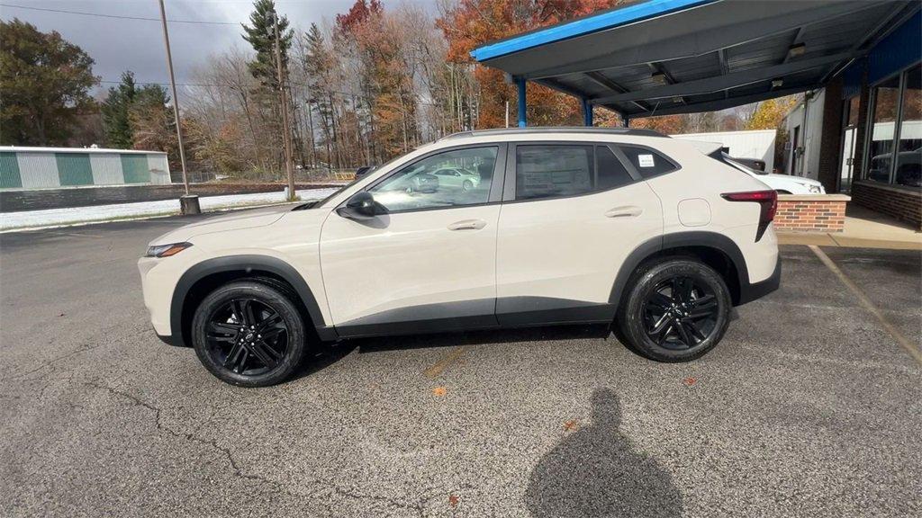 new 2026 Chevrolet Trax car, priced at $28,510