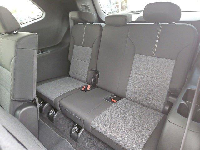 new 2025 GMC Acadia car, priced at $47,290