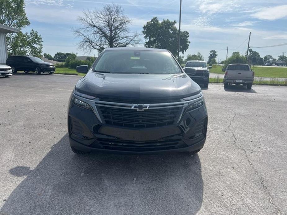 new 2024 Chevrolet Equinox car, priced at $28,233