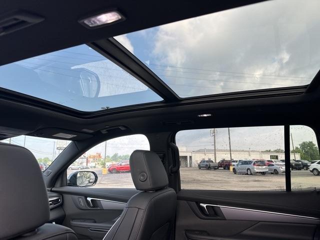 new 2025 Buick Enclave car, priced at $52,837