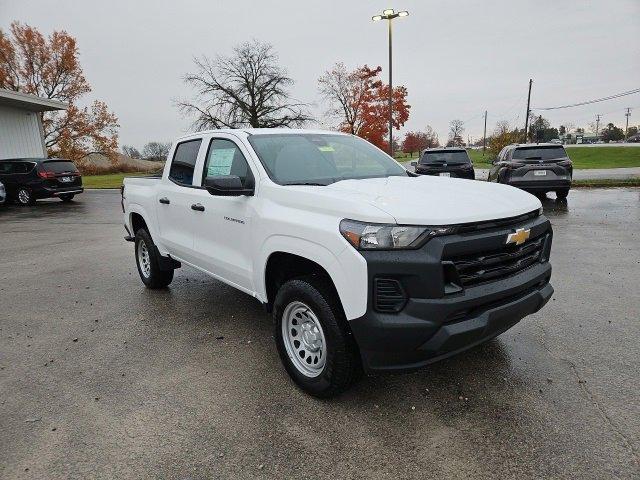 new 2024 Chevrolet Colorado car, priced at $35,065