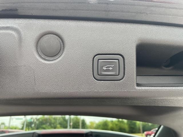 used 2022 Chevrolet Equinox car, priced at $24,338