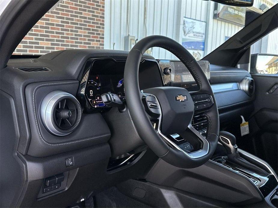 new 2024 Chevrolet Colorado car, priced at $44,606