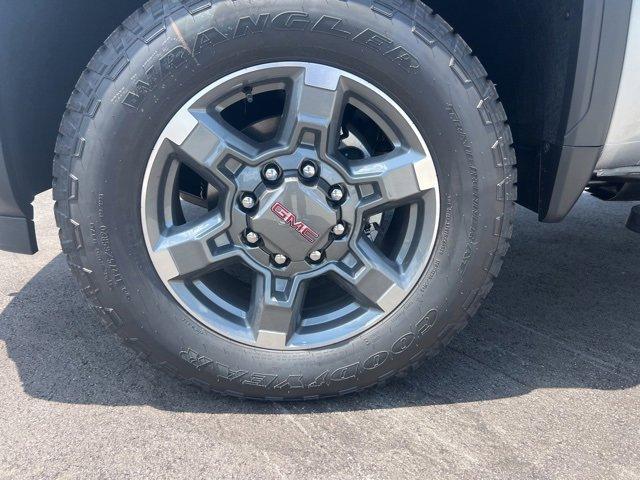 new 2025 GMC Sierra 2500 car, priced at $79,820