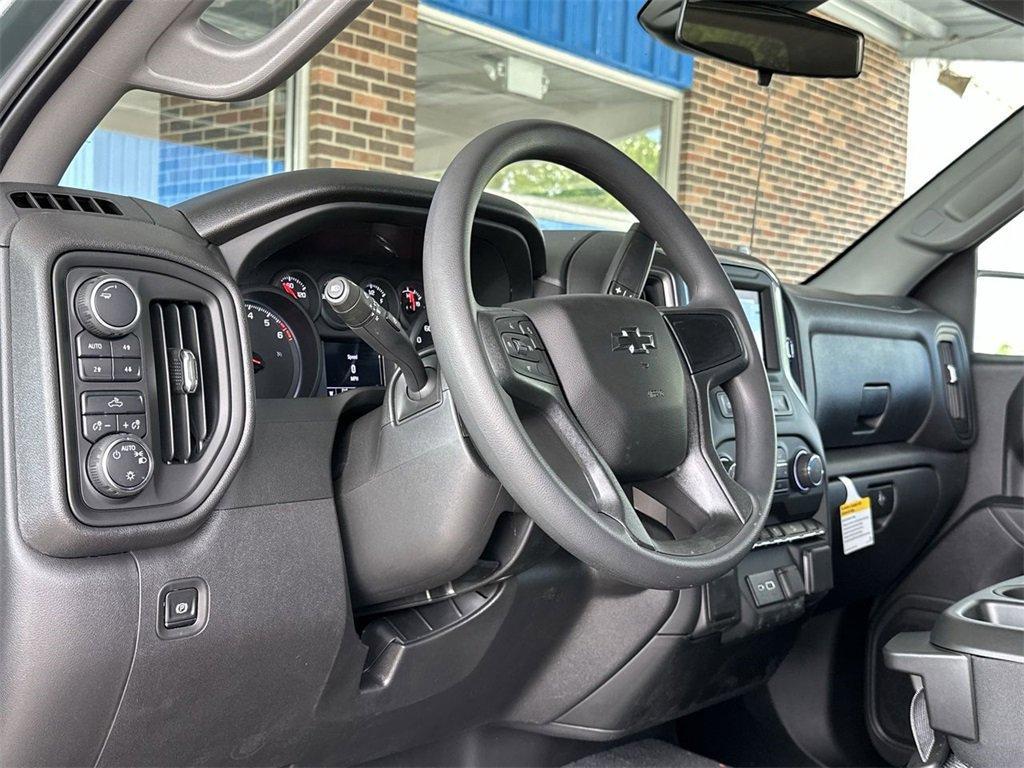 new 2025 Chevrolet Silverado 1500 car, priced at $50,585