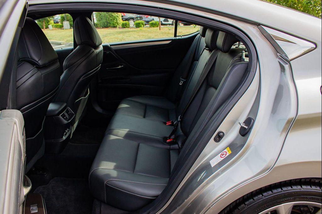 used 2019 Lexus ES 350 car, priced at $28,978