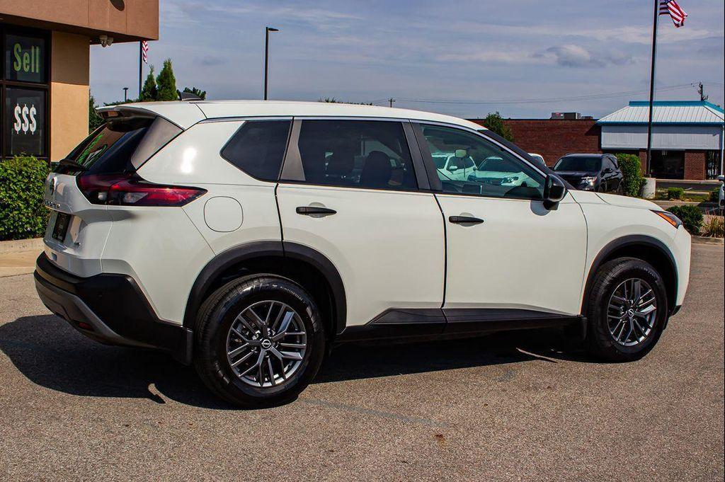 used 2022 Nissan Rogue car, priced at $21,889