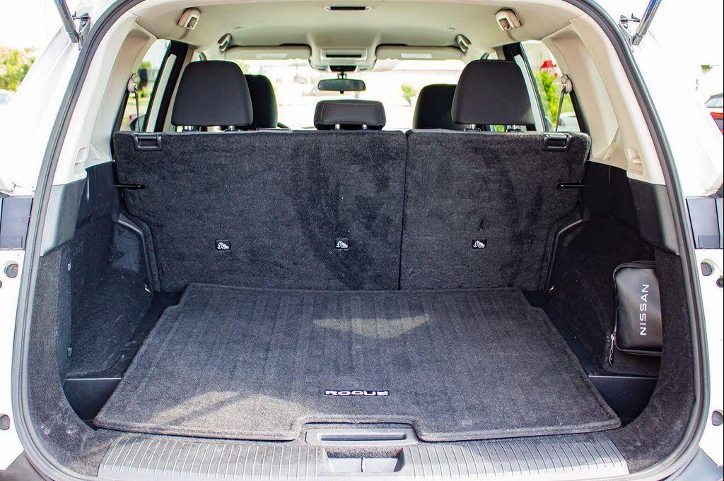 used 2022 Nissan Rogue car, priced at $21,889