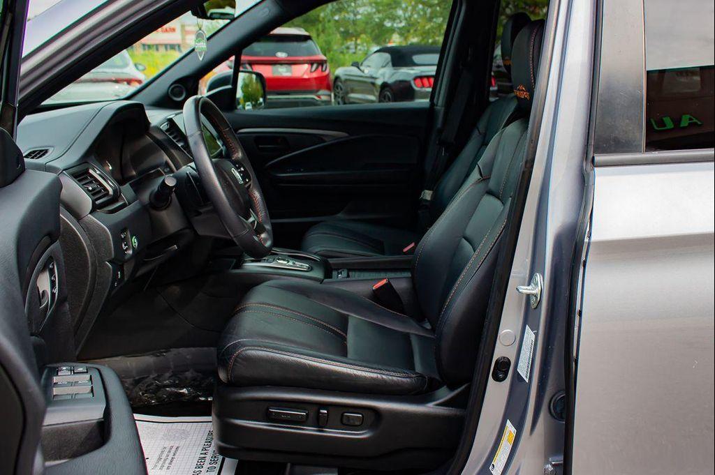 used 2022 Honda Passport car, priced at $32,615