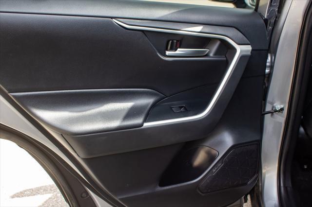 used 2020 Toyota RAV4 car, priced at $26,489
