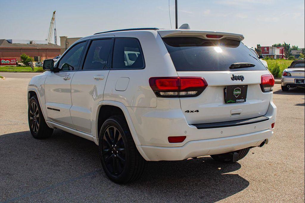 used 2017 Jeep Grand Cherokee car, priced at $16,940