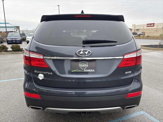 used 2016 Hyundai Santa Fe car, priced at $12,489