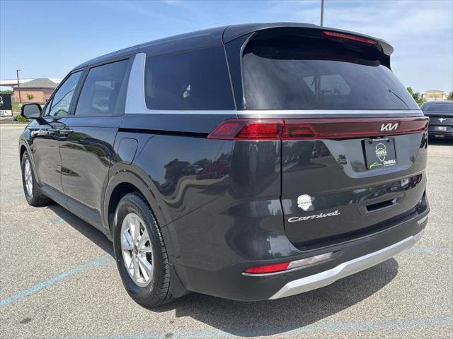 used 2022 Kia Carnival car, priced at $27,999