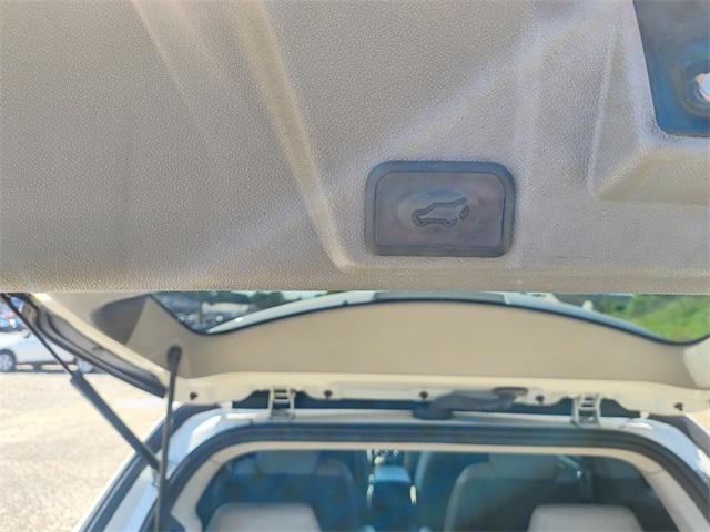 used 2015 Chevrolet Traverse car, priced at $10,750