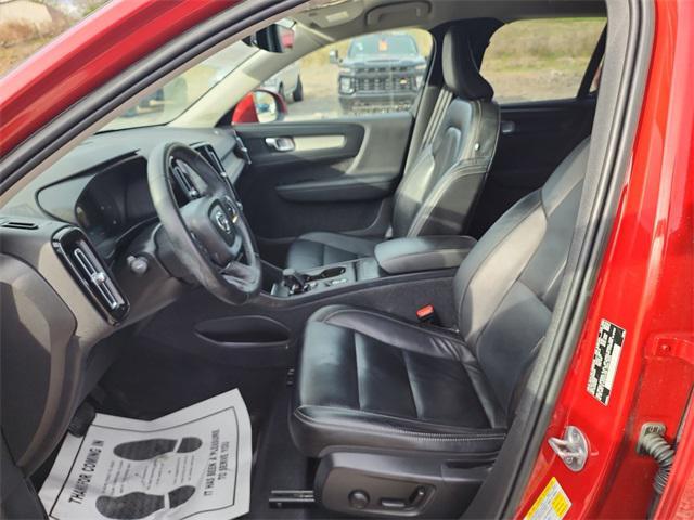 used 2023 Volvo XC40 car, priced at $22,990
