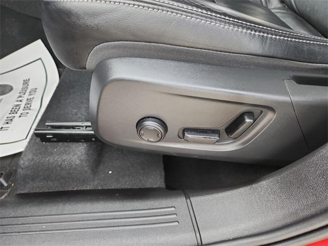 used 2023 Volvo XC40 car, priced at $22,990