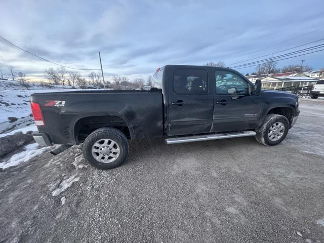 used 2014 GMC Sierra 2500 car, priced at $30,000