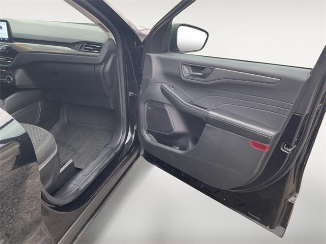 used 2023 Ford Escape car, priced at $21,297