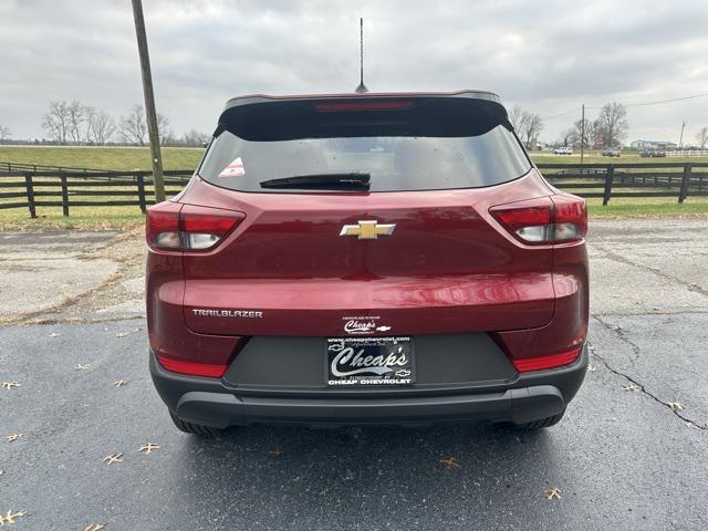 new 2025 Chevrolet TrailBlazer car, priced at $24,300