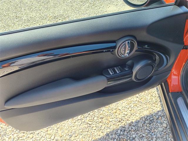 used 2021 MINI Convertible car, priced at $25,000