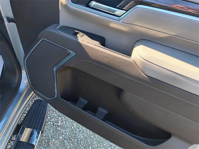 new 2025 Chevrolet Silverado 2500 car, priced at $72,500