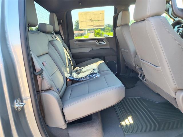 new 2025 Chevrolet Silverado 2500 car, priced at $72,500