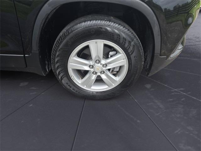 used 2022 Chevrolet Trax car, priced at $17,426