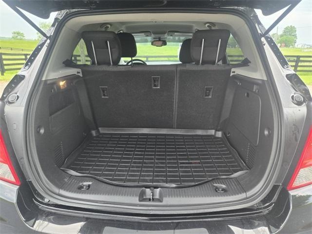 used 2022 Chevrolet Trax car, priced at $17,426