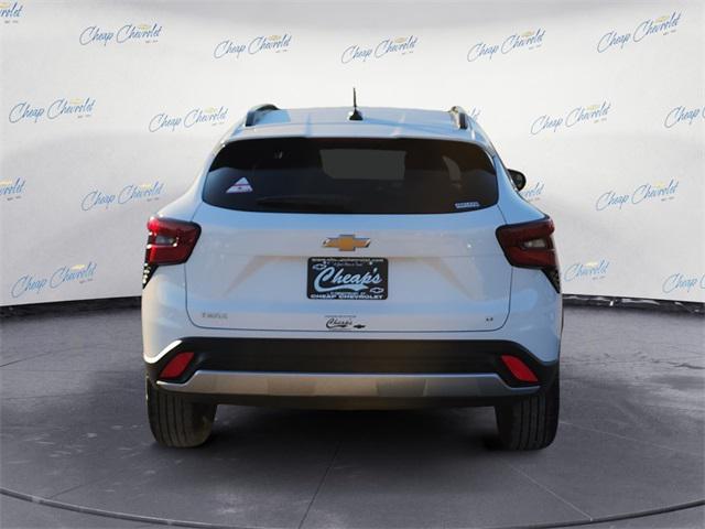 new 2026 Chevrolet Trax car, priced at $25,090